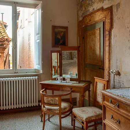 Affittacamere Residenza Storica Volta Della Morte *